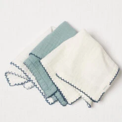 Babette Scalloped Washcloth 3-Pack