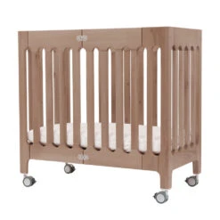 Bloom Baby Alma Mini Crib -Megababies USA 20141029 IMG 0096a BHG castor 1000x1000 1024x1024 22e8a696 ea63 4a6e 9a8c 52a6baf1e491
