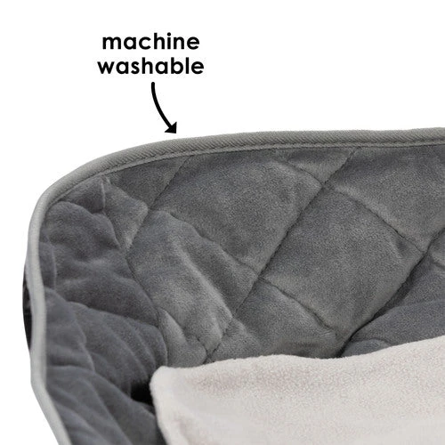 Diono Ultra Dry Seat Deluxe Waterproof Seat Protector 9 Diono Ultra Dry Seat Deluxe Waterproof Seat Protector - Image 9