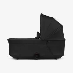 Joolz Hub2 Carrycot 8 Joolz Hub2 Carrycot -Megababies USA 400121 joolz hub2 cot spaceblack 01