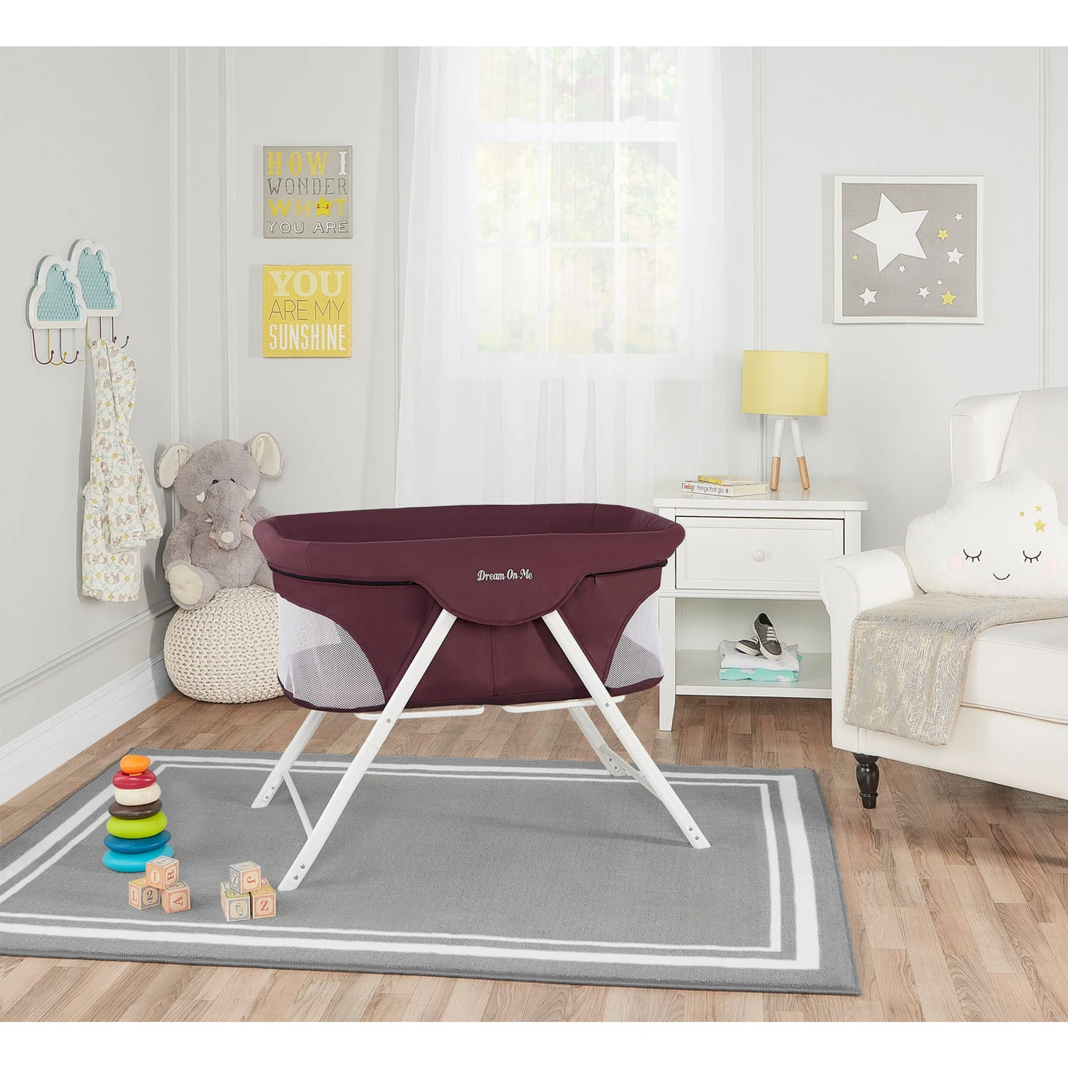 Dream On Me Portable Traveler Bassinet 2 Dream On Me Portable Traveler Bassinet - Image 2