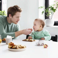 Stokke Tripp Trapp Chair Oak -Megababies USA 528903