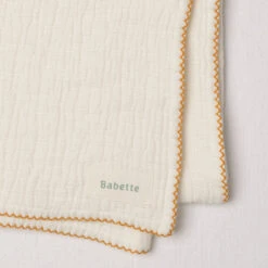 Babette Scalloped Trim Stroller Blanket -Megababies USA 638b9bfa227e2e376982e9278c733c8621d4adfce52aed87225955cde9194de1