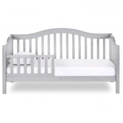 Dream On Me Austin Toddler Day Bed 15 Dream On Me Austin Toddler Day Bed -Megababies USA 650 PG Silo 03 700x700 1
