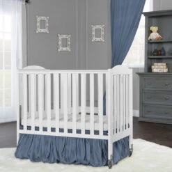Dream On Me (Curved) 2 In 1 Folding Portable Crib + Free 3" Mattress -Megababies USA 682B W RmScene 700x700 1