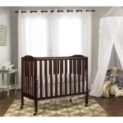 Dream On Me (Curved) 3 In 1 Folding Portable Crib + Free 3" Mattress