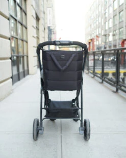 7AM Romi Stroller Organizer 35 7AM Romi Stroller Organizer -Megababies USA 7AMLifeStyle4599