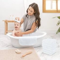 Comfy Cubs Muslin Cotton Baby Washcloths 9 Comfy Cubs Muslin Cotton Baby Washcloths -Megababies USA 7ddb1e291ee6beb0c0d2d8e734011c781e0fd8e408419d72870c5c3a8676dbd2