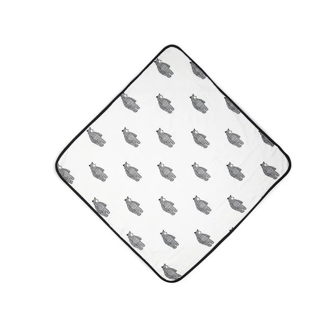 Innobaby Dono&Dono Hooded Cotton Muslin Towel For Infants And Babies 3 Innobaby Dono&Dono Hooded Cotton Muslin Towel For Infants And Babies - Image 3