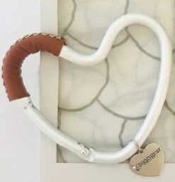 KidCo Buggy Heart Hook -Megababies USA 9be74030deafd00cf453e051a2afaaa0025ac2c462fc40115782f8626f2dfa23