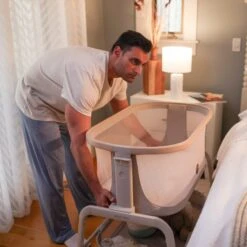 Maxi-Cosi Iora 2-in-1 Co-Sleeper 22 Maxi-Cosi Iora 2-in-1 Co-Sleeper -Megababies USA BT079HCOA Iora Bedside Bassinet AR