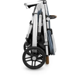 UPPAbaby Basket Cover For Vista V2 & Cruz V2 -Megababies USA BasketCover VISTAV2 Folded 1f6617a7 eb77 45b8 88f7 5b67fbd667be