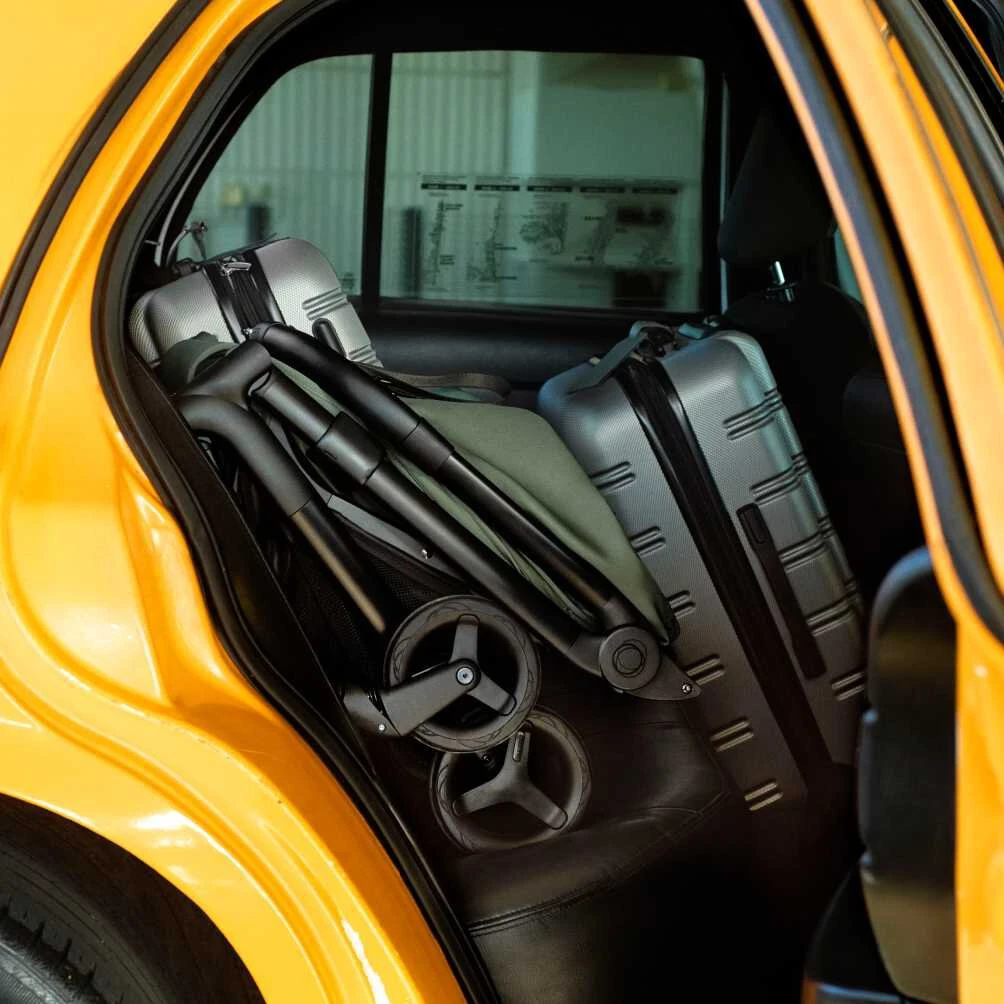 Bugaboo Butterfly 2 Complete Lightweight Stroller 2 Bugaboo Butterfly 2 Complete Lightweight Stroller - Image 2