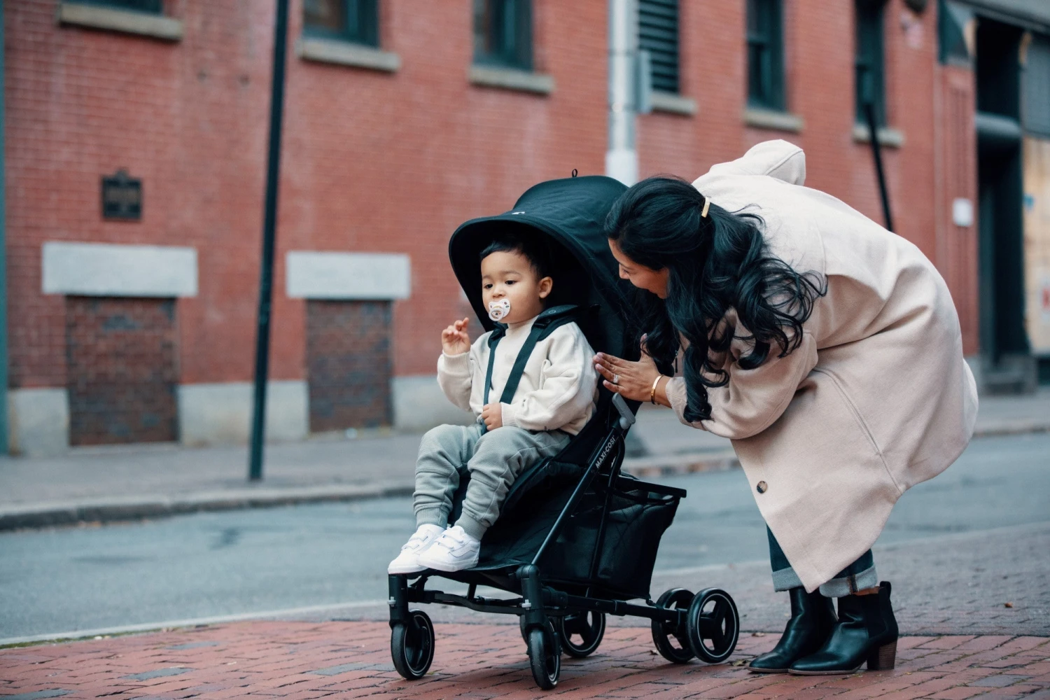 Maxi-Cosi Mara XT Ultra Compact Stroller 2 Maxi-Cosi Mara XT Ultra Compact Stroller - Image 2