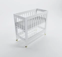 Melo Caress Mini Portable Crib 2.0