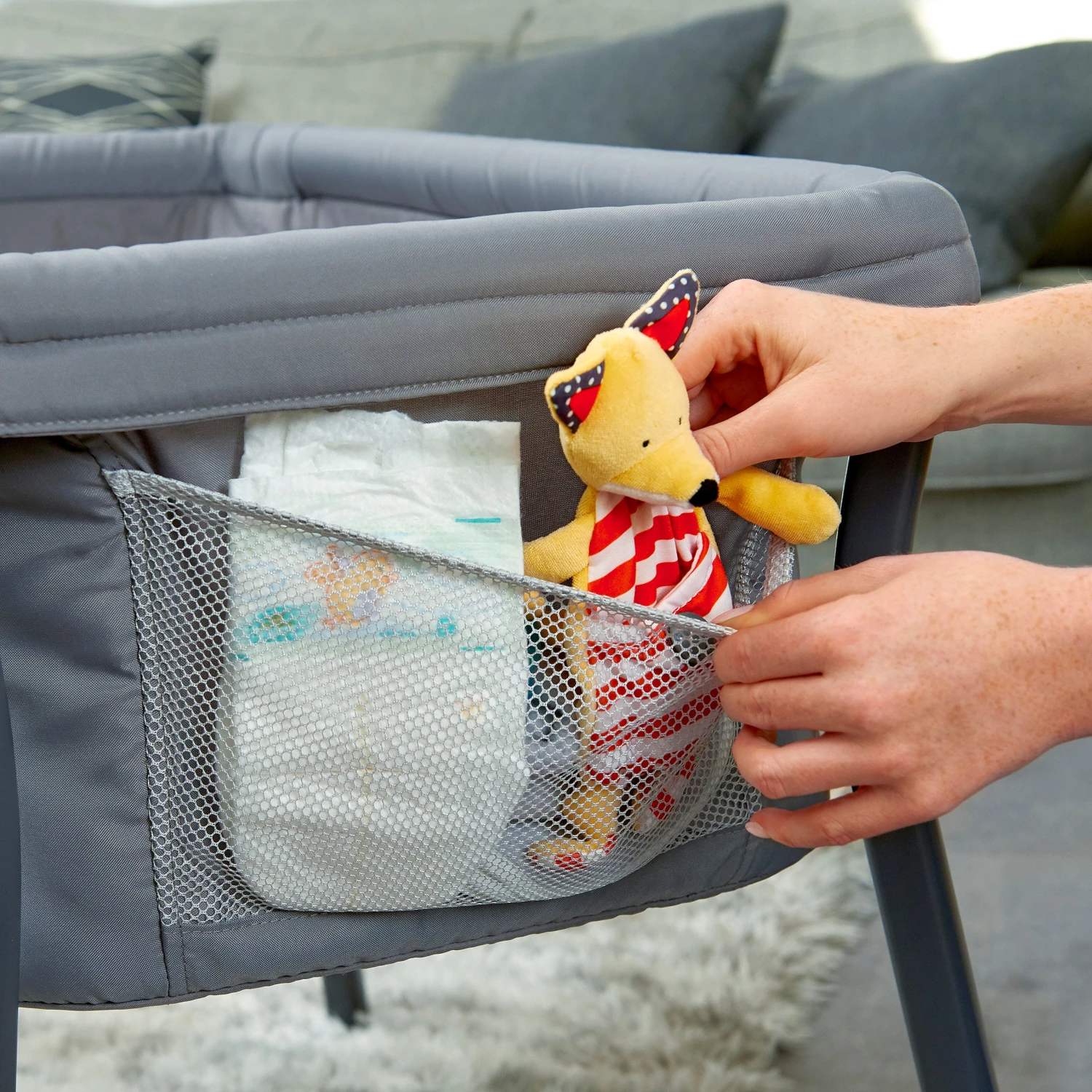 Chicco LullaGo Anywhere Portable Bassinet 4 Chicco LullaGo Anywhere Portable Bassinet - Image 4