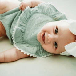 Chicco Lullaby Primo Organic Playard -Megababies USA Chicco Lullaby Organic Girl Hero 320