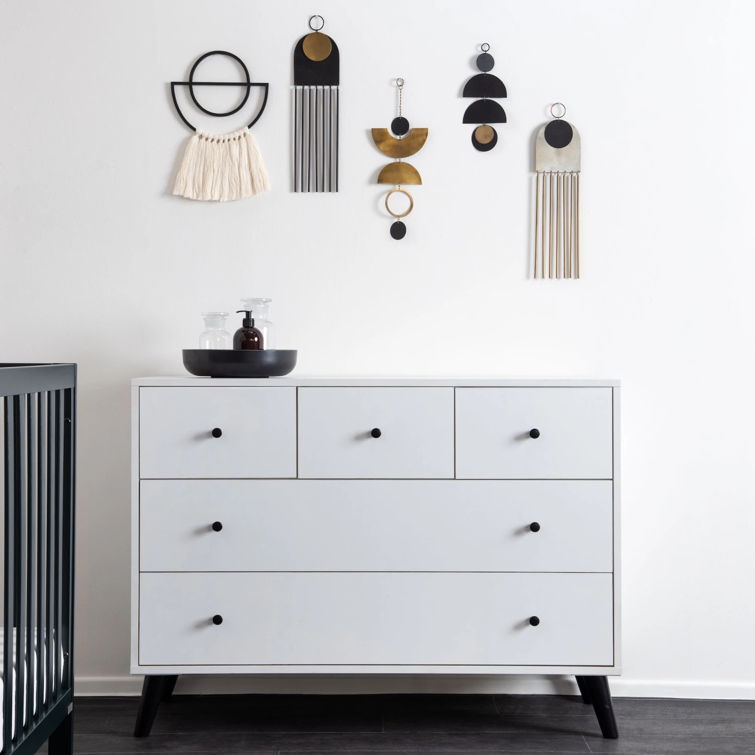 Dadada Austin 5-Drawer Dresser 7 Dadada Austin 5-Drawer Dresser - Image 7