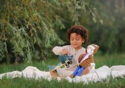 Ely's & Co. Hearts Of Yarn Archer Doll -Megababies USA DSC 1317 Edit copy