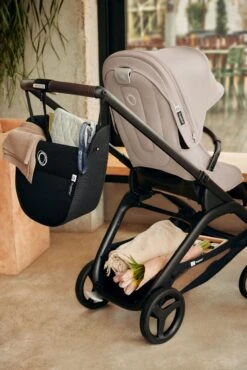 Bugaboo Dragonfly Complete Stroller - Customize Your Own -Megababies USA Dragonfly Lifestyle DesertTaupe Bugaboo P020 2051 F2
