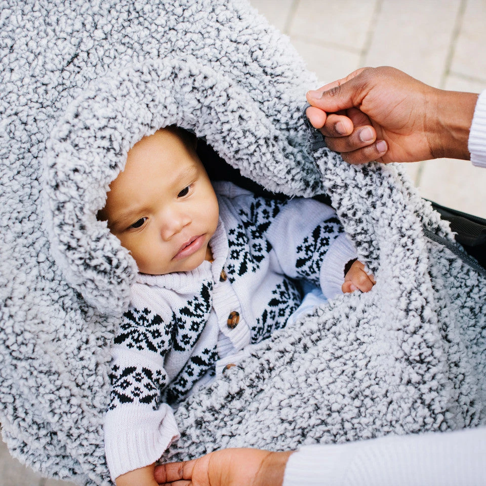 JJ Cole Cuddly Car Seat Cover 3 JJ Cole Cuddly Car Seat Cover - Image 3