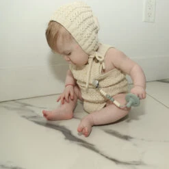 Adora Pacifier Clip -Megababies USA MP 0102 1400x b8070543 1bc4 4535 8bb5 d8828f7c83f8