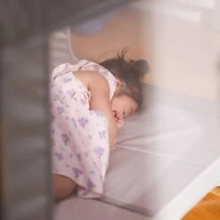 Maxi-Cosi Swift Play Yard -Megababies USA PY430HCOA Swift Play Yard AK