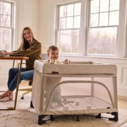 UPPAbaby Remi Bedside Bassinet + Playard + Travel Crib -Megababies USA REMI22 CHR 0776 8256x5504 37d2c7e