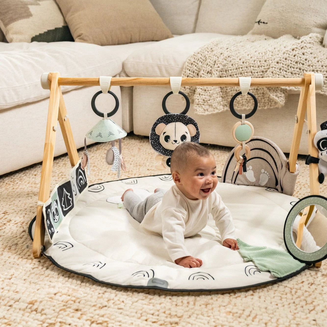 Tiny Love Black & White Gymini 17 Tiny Love Black & White Gymini - Image 17