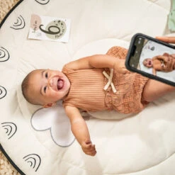 Tiny Love Black & White Gymini 38 Tiny Love Black & White Gymini -Megababies USA TO135HBF Lifestyle Image3 2e135959 820c 41a5 9315 e8af60dbfc66