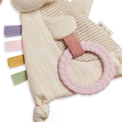 Itzy Ritzy Bitzy Crinkle Sensory Toy With Teether -Megababies USA cefefa43090a017abe2ff58d31fc402e147e4ab4428d7fae3c3fd16e9e5b18b0