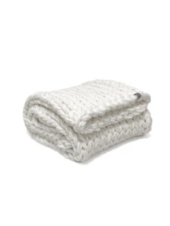 Anzy Home Chunky Knit Baby Blanket -Megababies USA chunky blanket white1