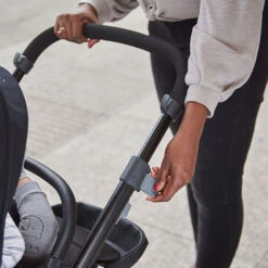 Diono Luxe Excurze Mid-Size Stroller -Megababies USA diono excurze stroller features 4 6066b383 7344 4a18 821e 99c396135c77