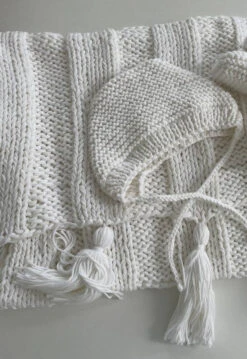 Anzy Home Boho Lightweight Baby Blanket + Bonnet Set -Megababies USA photo 2025 05 0818.29.15 1 9023c92c a19d 47e1 a57e 893b987892e4