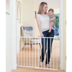 Qdos Extending SafeGate 8 Qdos Extending SafeGate -Megababies USA qdos safety extending safegate baby gate white hi res 281 29