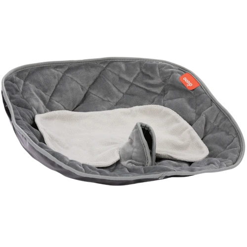 Diono Ultra Dry Seat Deluxe Waterproof Seat Protector 1 Diono Ultra Dry Seat Deluxe Waterproof Seat Protector