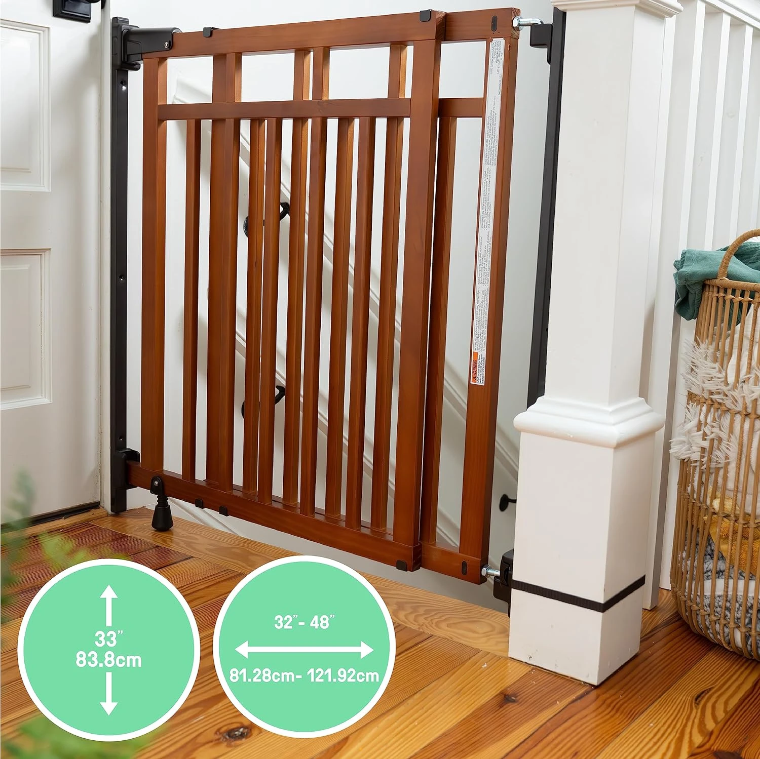 Summer Infant Wood Banister & Stair Safety Baby Gate 2 Summer Infant Wood Banister & Stair Safety Baby Gate - Image 2