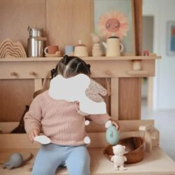 Mushie FRIGG Daisy Silicone Pacifier 2-Pack -Megababies USA smiley girl 11 1