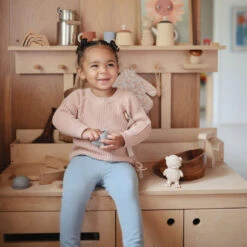 Mushie Sealife Mold Free Bath Play Set -Megababies USA smiley girl 27