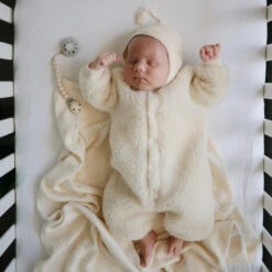 Mushie FRIGG Andersen Fairytale Silicone Pacifier 2-Pack 13 Mushie FRIGG Andersen Fairytale Silicone Pacifier 2-Pack -Megababies USA xmas 2022 53